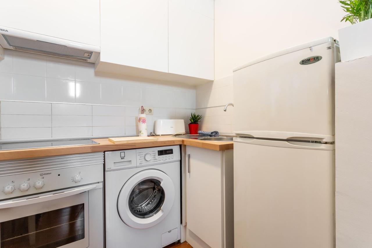 Apartment Torrecilla Мадрид Екстер'єр фото